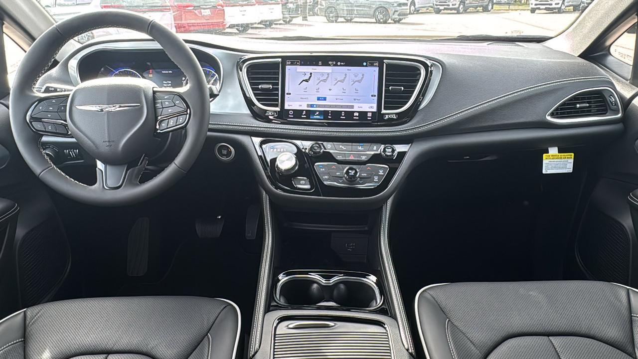 2026 Chrysler Pacifica Limited New Braunfels TX