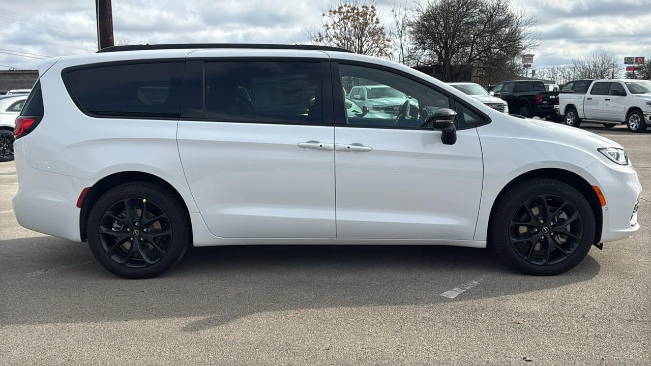 2026 Chrysler Pacifica Limited New Braunfels TX