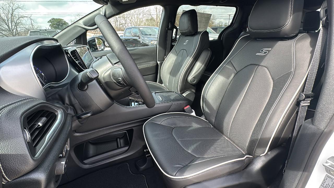 2026 Chrysler Pacifica Limited New Braunfels TX