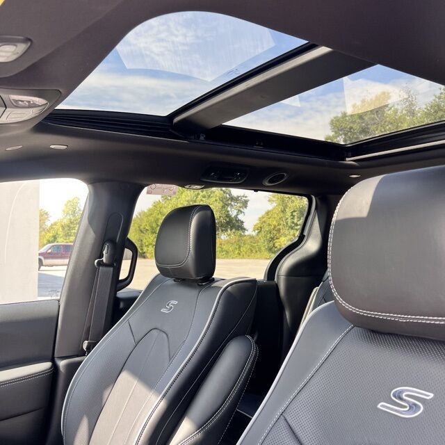 2026 Chrysler Pacifica Limited Herrin IL