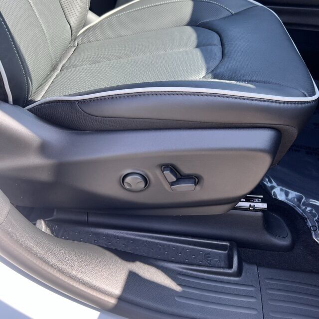 2026 Chrysler Pacifica Limited Herrin IL