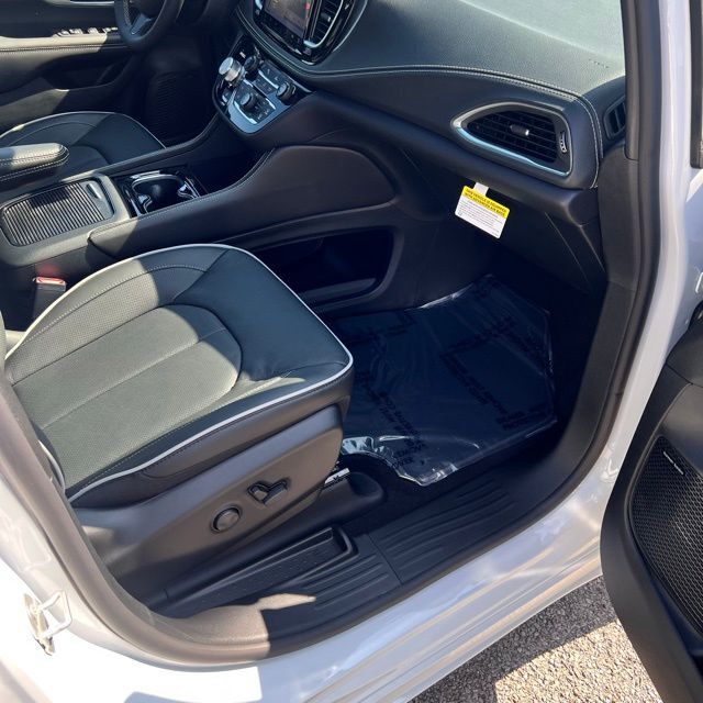 2026 Chrysler Pacifica Limited Herrin IL