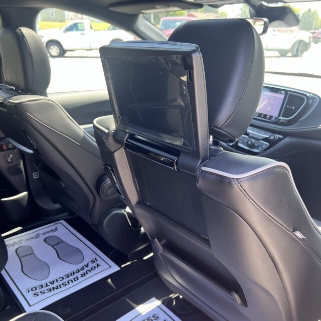 2026 Chrysler Pacifica Limited Herrin IL