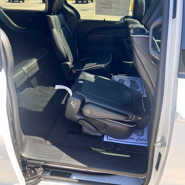 2026 Chrysler Pacifica Limited Herrin IL