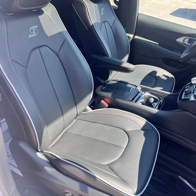 2026 Chrysler Pacifica Limited Herrin IL