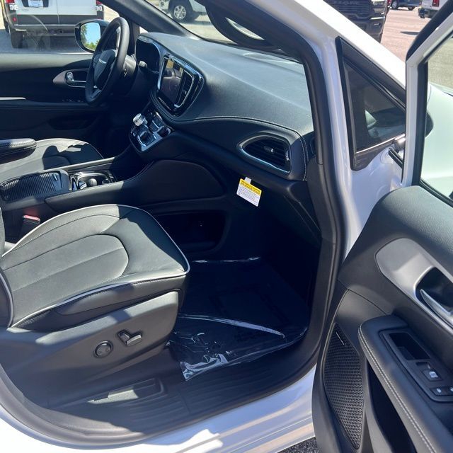 2026 Chrysler Pacifica Limited Herrin IL