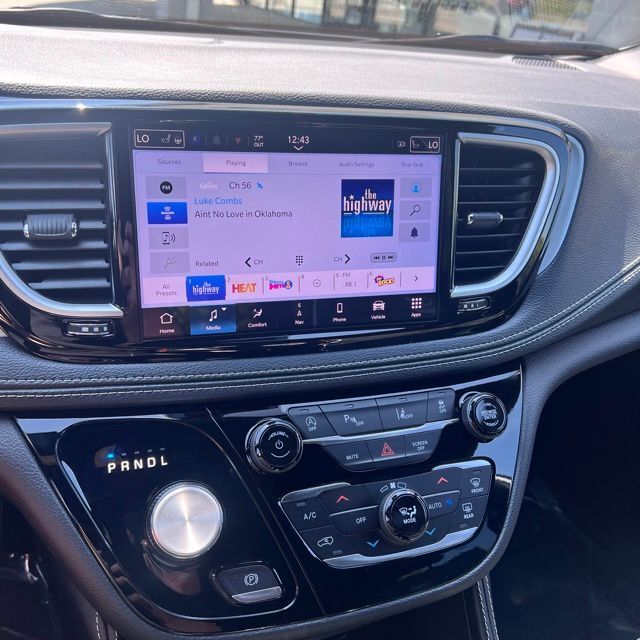 2026 Chrysler Pacifica Limited Herrin IL