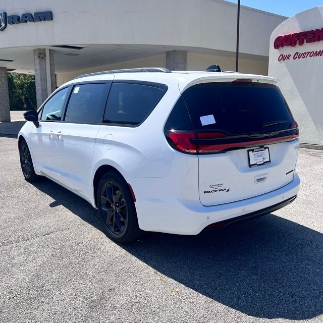 2026 Chrysler Pacifica Limited Herrin IL