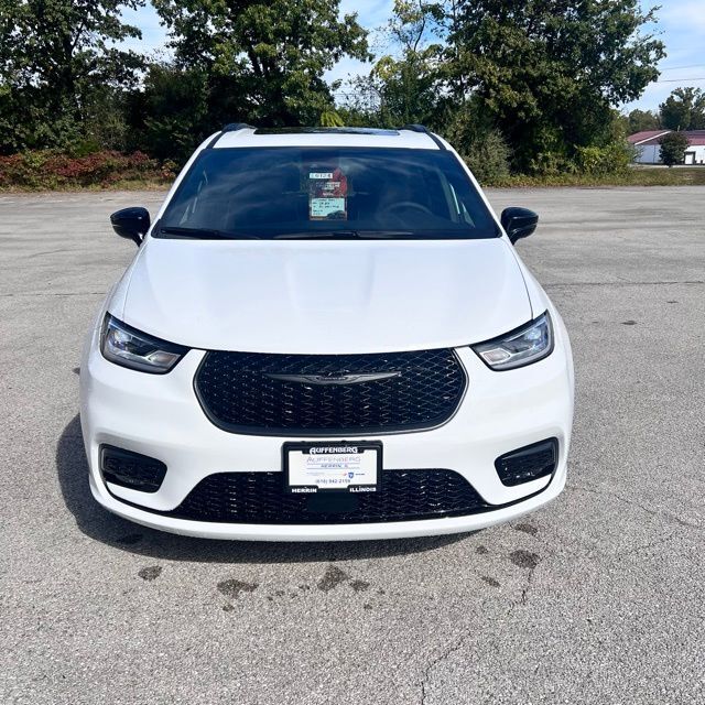 2026 Chrysler Pacifica Limited