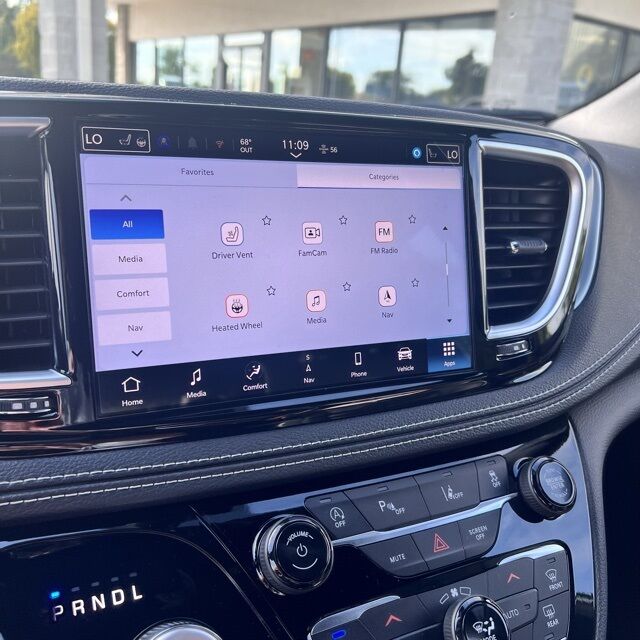 2026 Chrysler Pacifica Limited Herrin IL