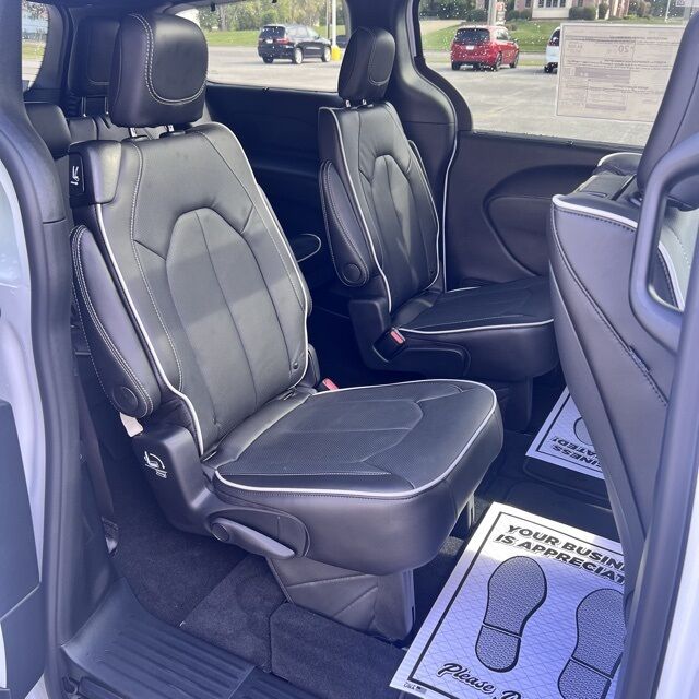 2026 Chrysler Pacifica Limited Herrin IL