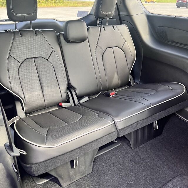 2026 Chrysler Pacifica Limited Herrin IL