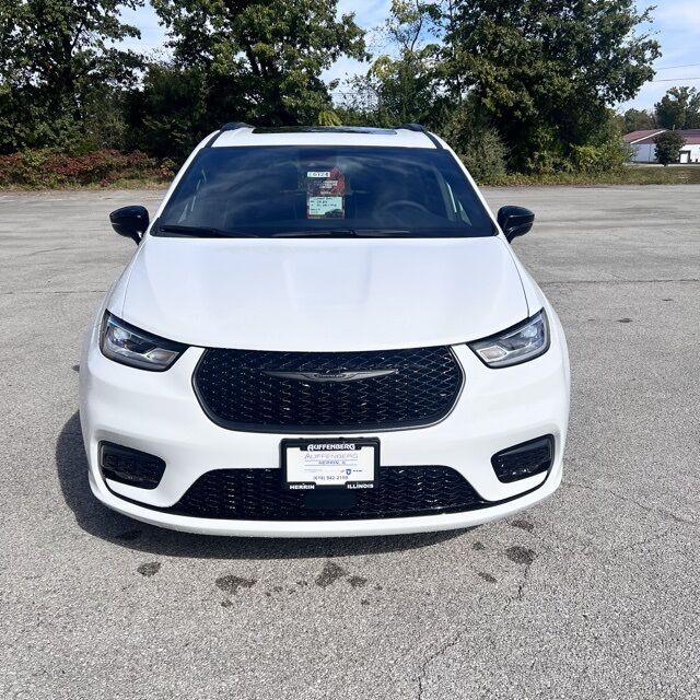 2026 Chrysler Pacifica Limited Herrin IL