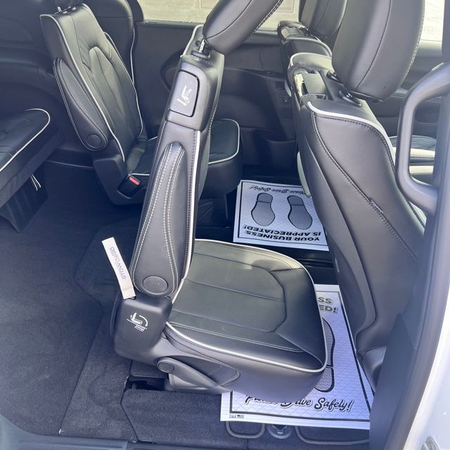 2026 Chrysler Pacifica Limited Herrin IL