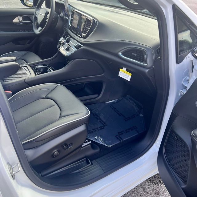 2026 Chrysler Pacifica Limited Herrin IL