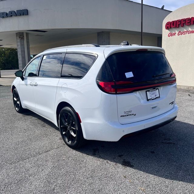 2026 Chrysler Pacifica Limited Herrin IL
