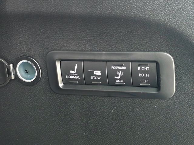 2026 Chrysler Pacifica Pinnacle Folsom CA