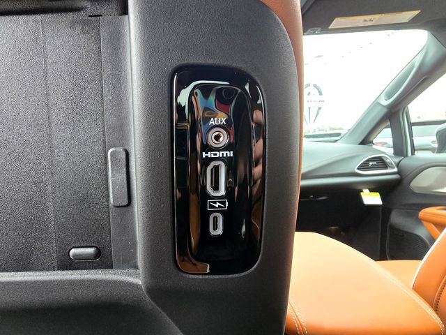2026 Chrysler Pacifica Pinnacle Folsom CA