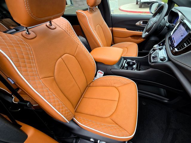 2026 Chrysler Pacifica Pinnacle Folsom CA