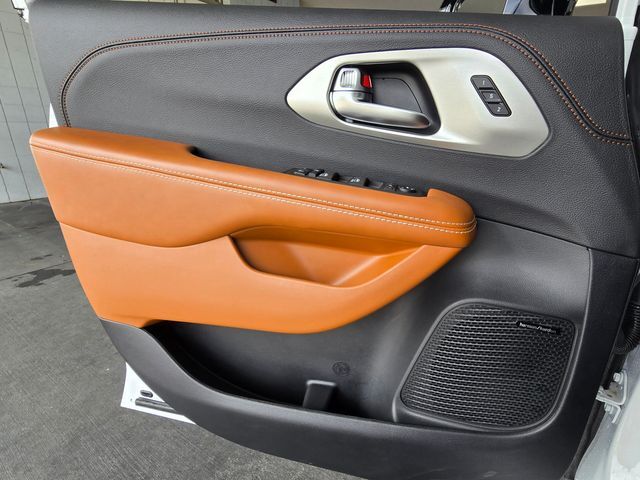 2026 Chrysler Pacifica Pinnacle Folsom CA