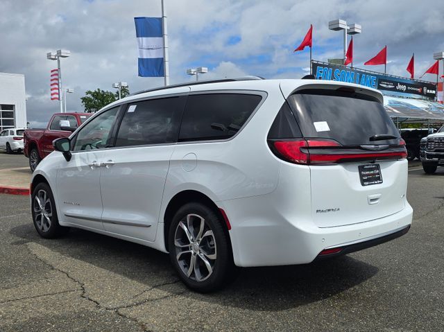 2026 Chrysler Pacifica Pinnacle Folsom CA