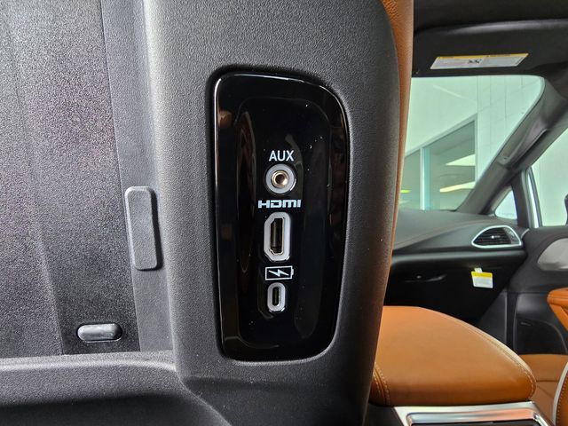 2026 Chrysler Pacifica Pinnacle Folsom CA