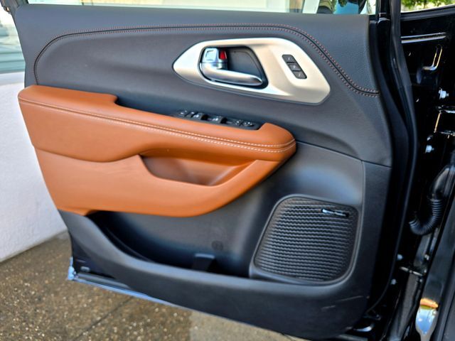 2026 Chrysler Pacifica Pinnacle Folsom CA