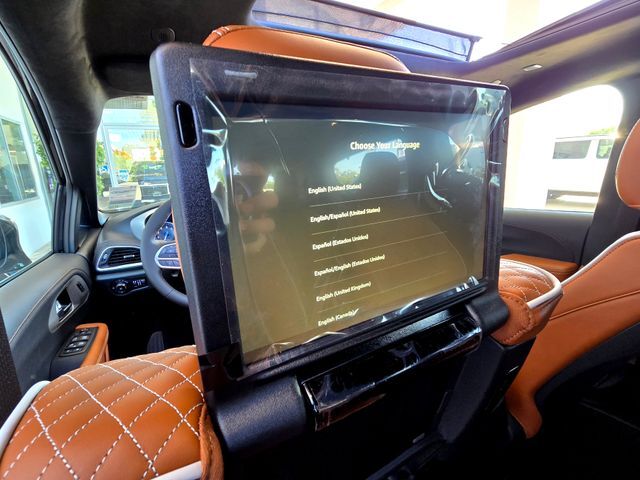 2026 Chrysler Pacifica Pinnacle Folsom CA