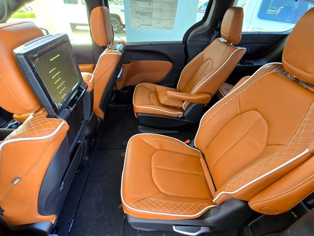 2026 Chrysler Pacifica Pinnacle Folsom CA