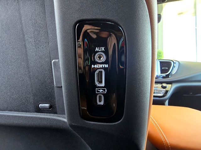 2026 Chrysler Pacifica Pinnacle Folsom CA