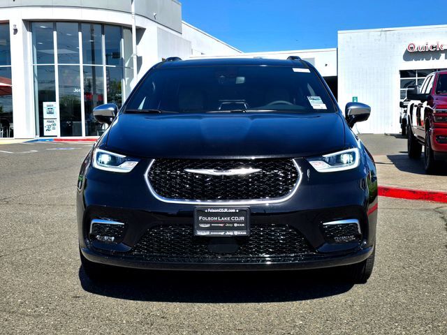 2026 Chrysler Pacifica Pinnacle