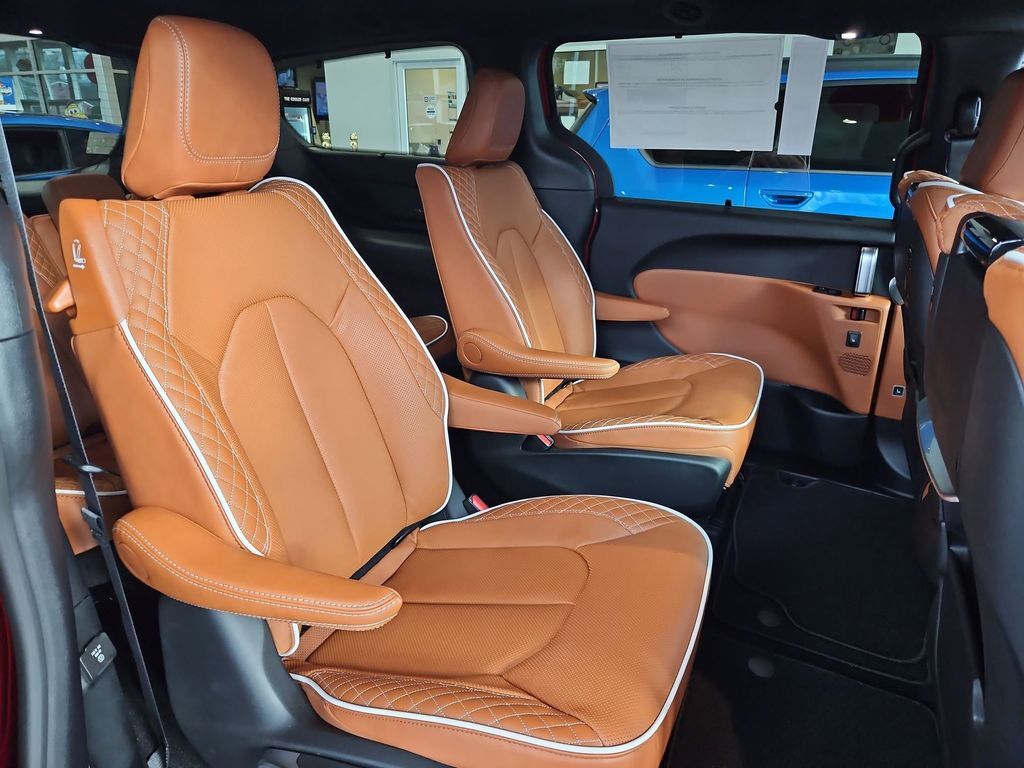 2026 Chrysler Pacifica Pinnacle Gresham OR