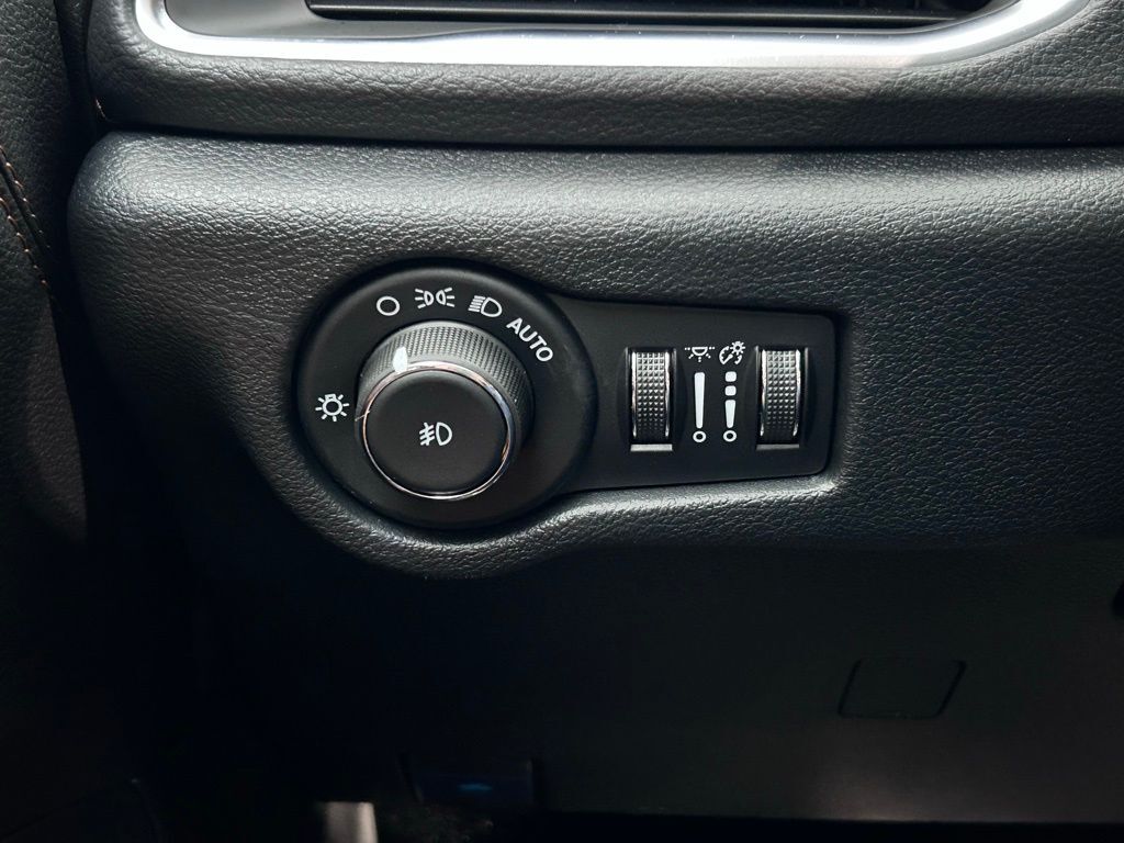 2026 Chrysler Pacifica Pinnacle Portland OR