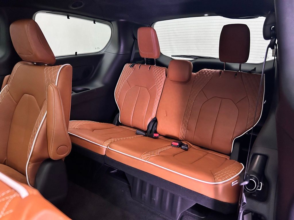 2026 Chrysler Pacifica Pinnacle Portland OR