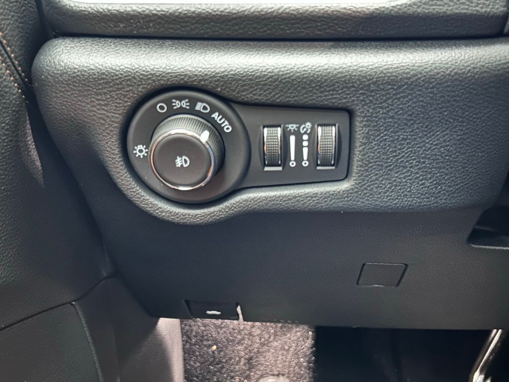 2026 Chrysler Pacifica Pinnacle Portland OR