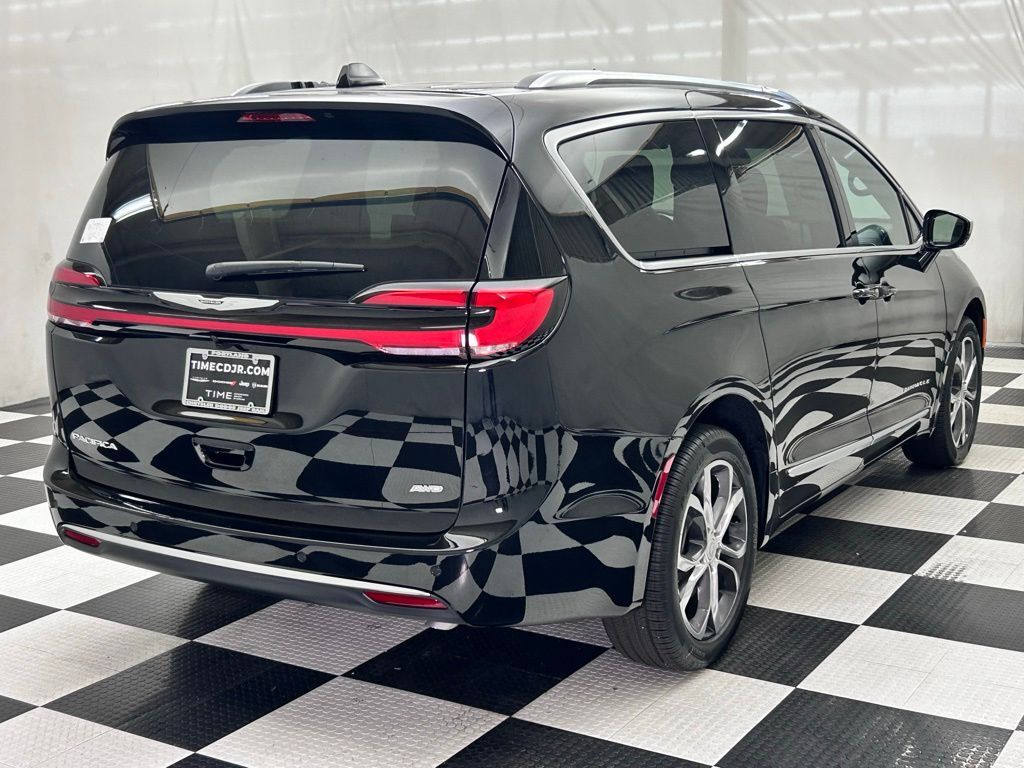 2026 Chrysler Pacifica Pinnacle Portland OR