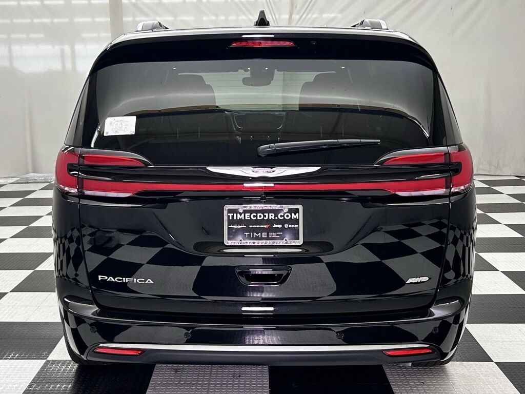 2026 Chrysler Pacifica Pinnacle Portland OR