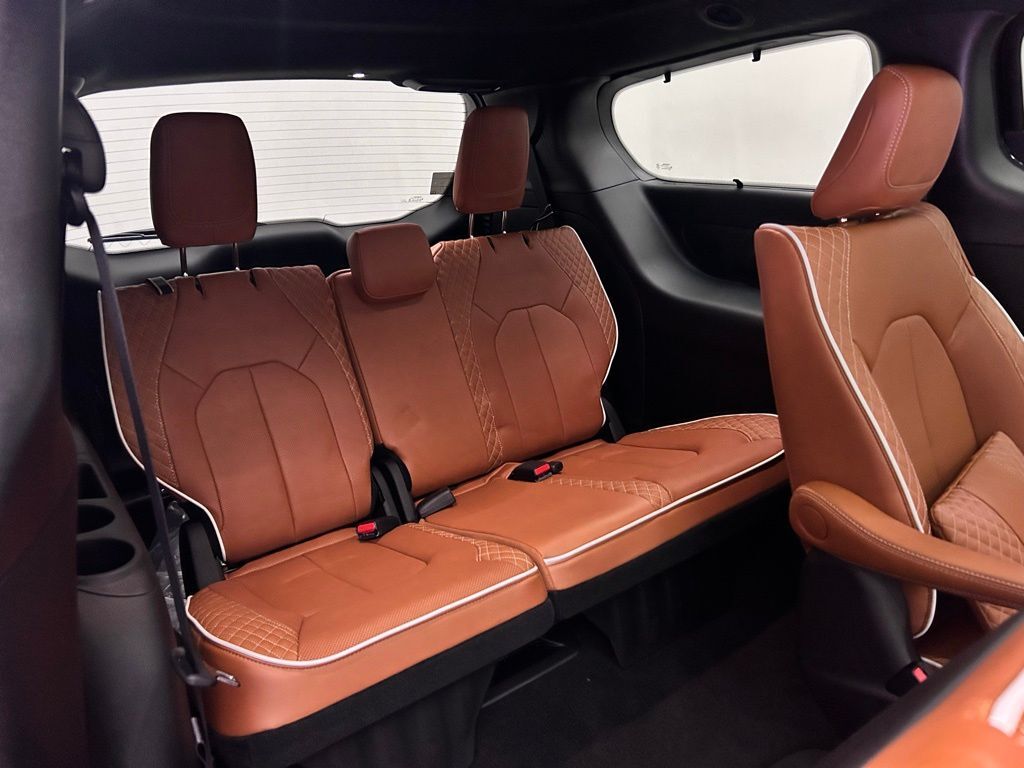 2026 Chrysler Pacifica Pinnacle Portland OR