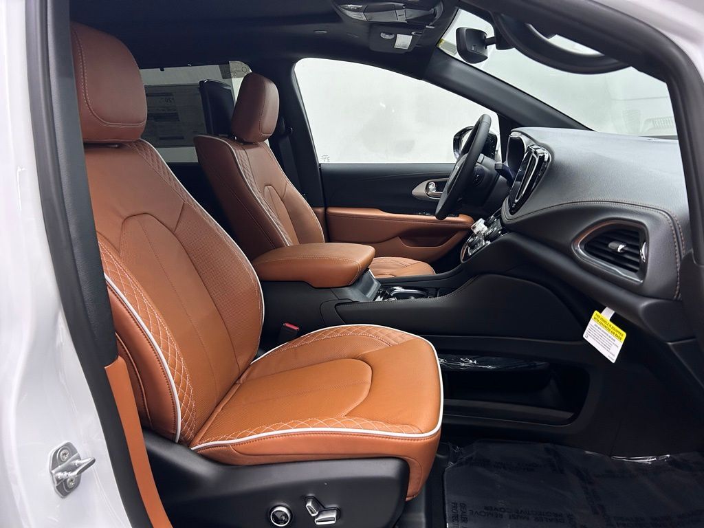 2026 Chrysler Pacifica Pinnacle Portland OR