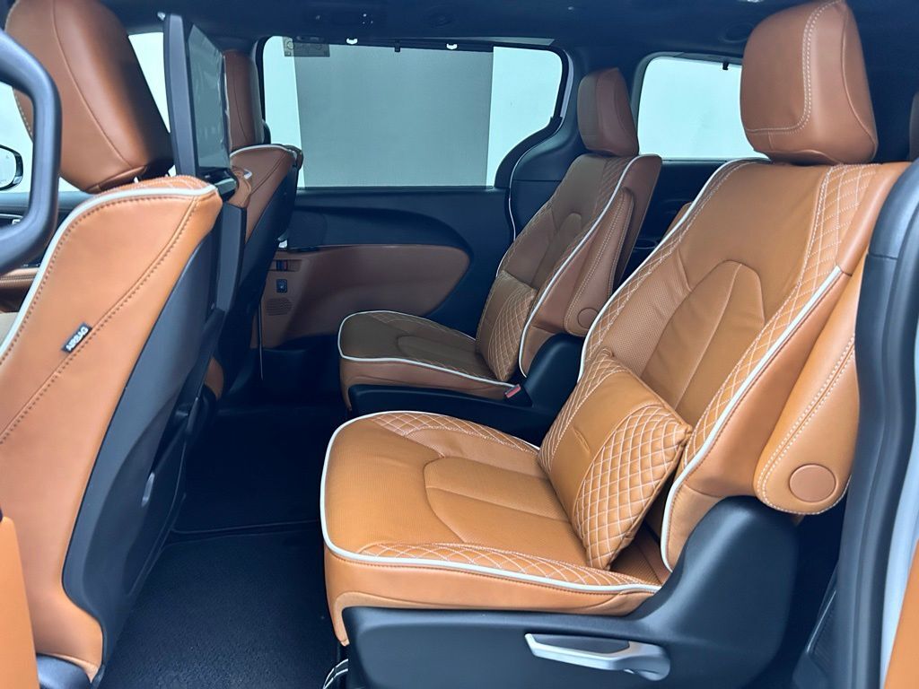 2026 Chrysler Pacifica Pinnacle Portland OR