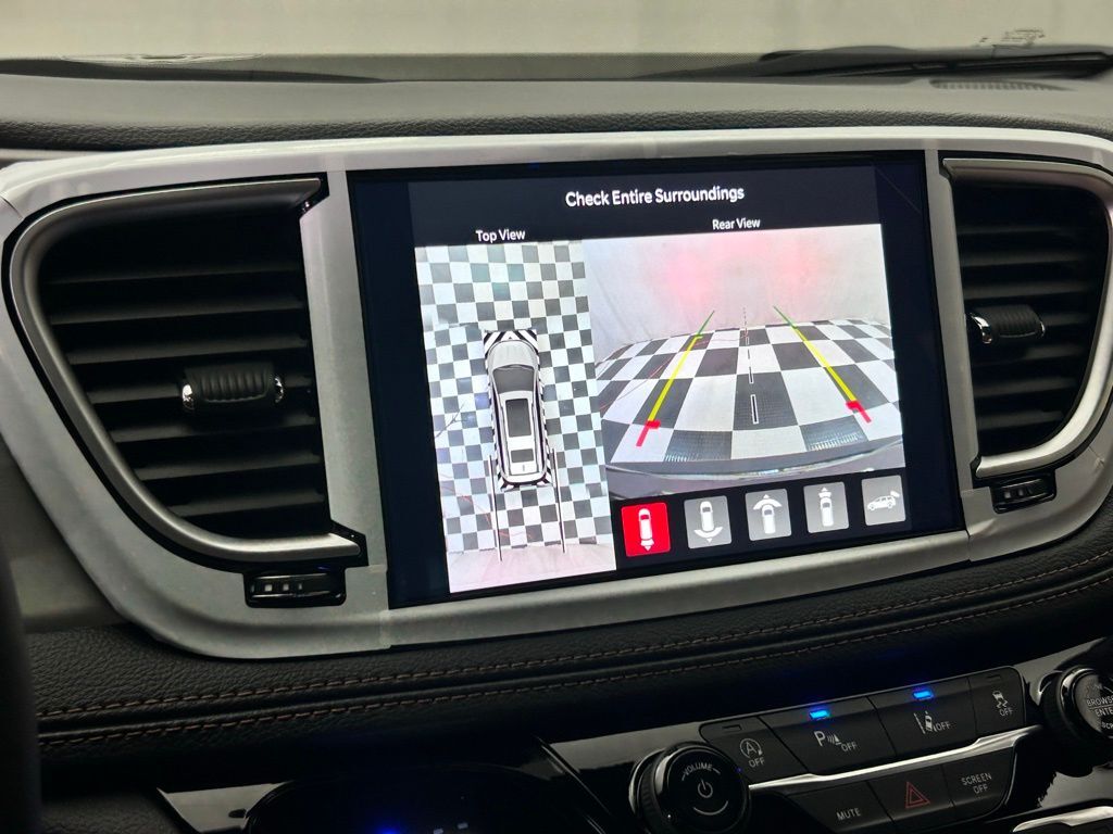 2026 Chrysler Pacifica Pinnacle Portland OR