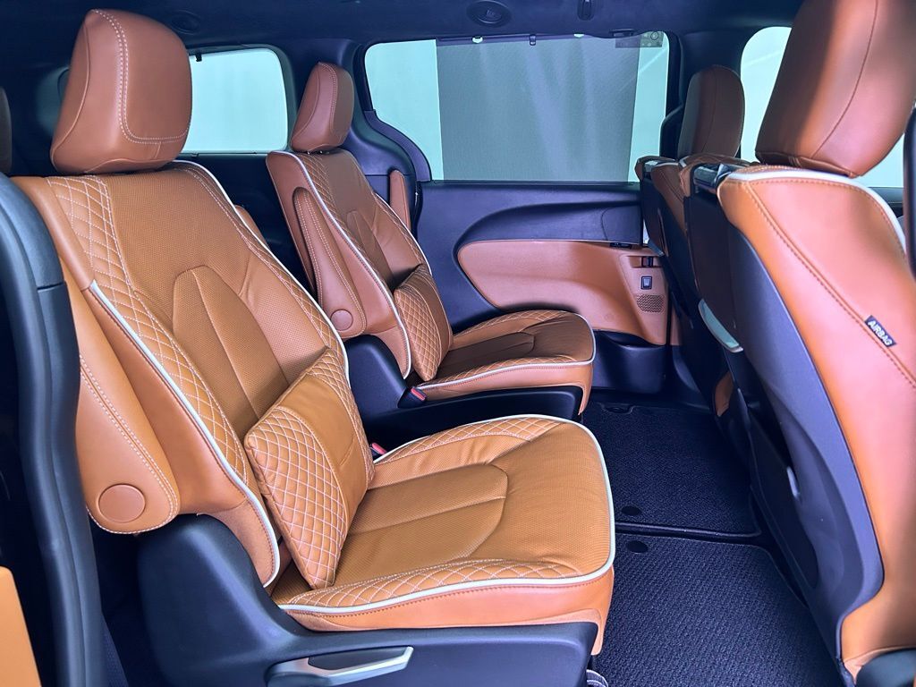 2026 Chrysler Pacifica Pinnacle Portland OR