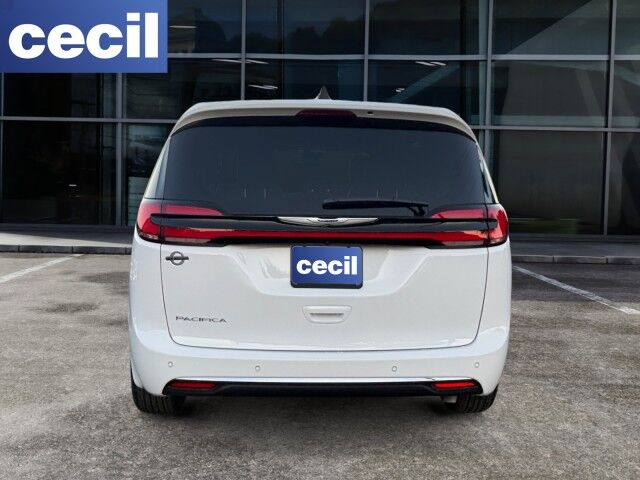2026 Chrysler Pacifica Select Burnet TX