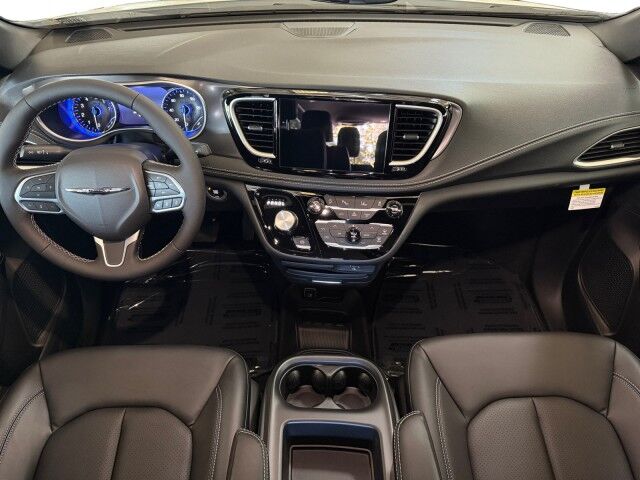 2026 Chrysler Pacifica Select Burnet TX