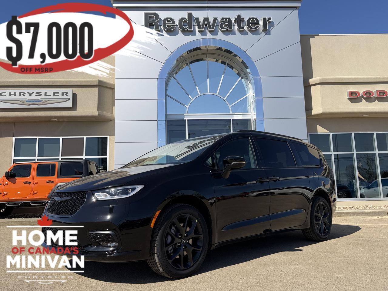 2026 Chrysler Pacifica Select AWD | Diamond Black Crystal Pearl | Pentastar V6 | S Appearance Package | 20IN Wheels