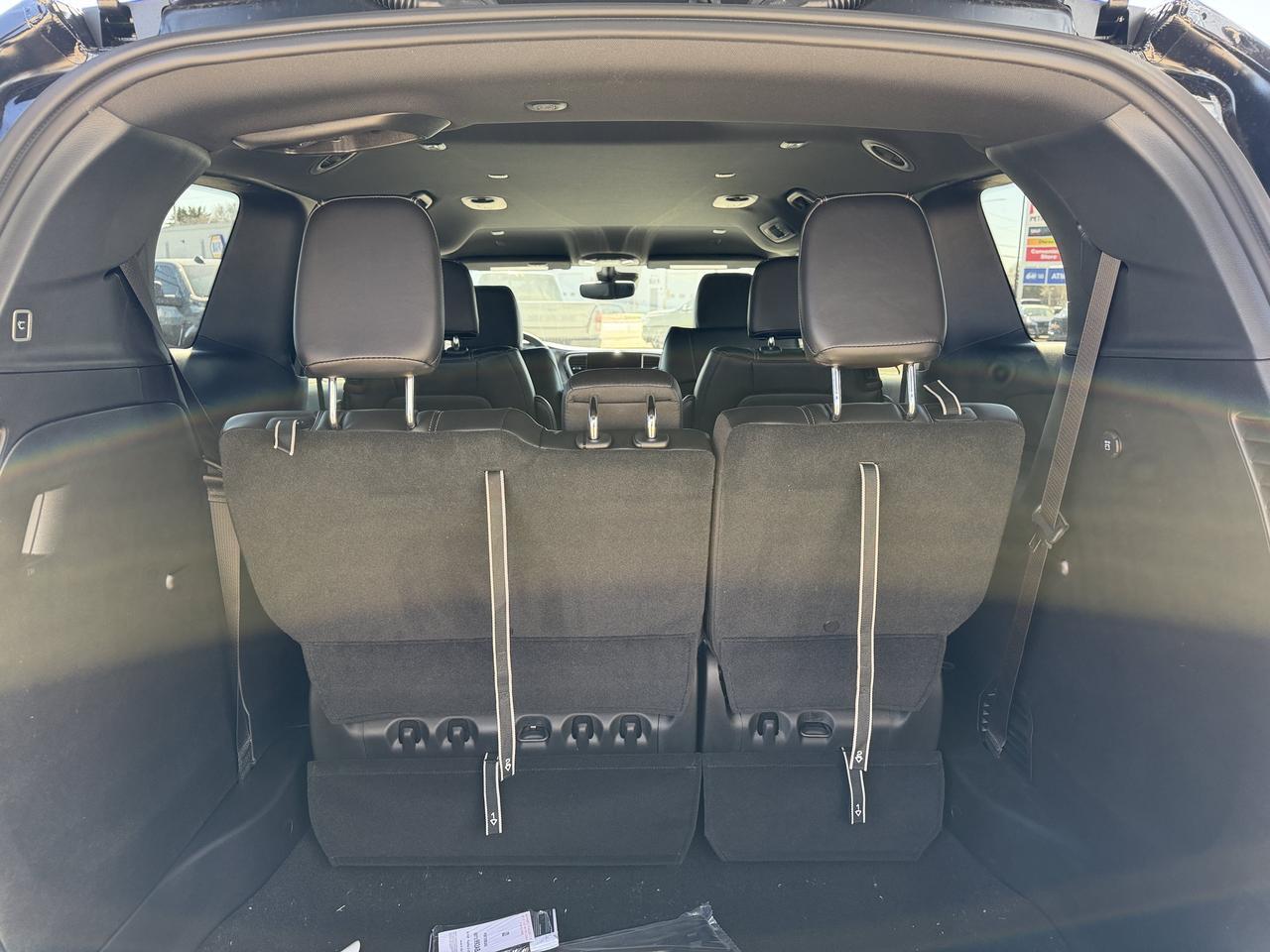 2026 Chrysler Pacifica Select AWD | Diamond Black Crystal Pearl | Pentastar V6 | S Appearance Package | 20IN Wheels Redwater AB