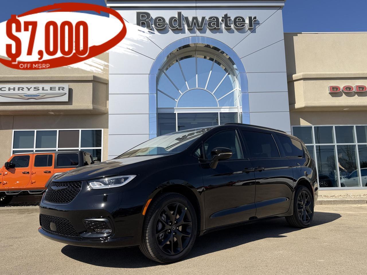 2026 Chrysler Pacifica Select AWD