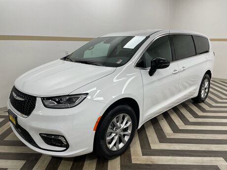 2026 Chrysler Pacifica Select Bozeman MT