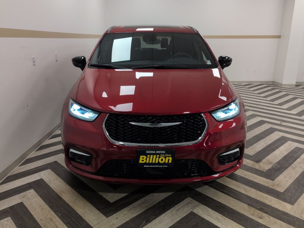 2026 Chrysler Pacifica Select Bozeman MT