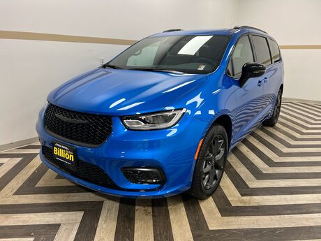 2026 Chrysler Pacifica Select Bozeman MT